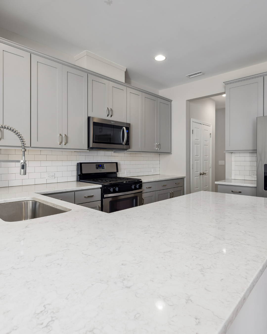 PORSELEN MUTFAK TEZGAHI